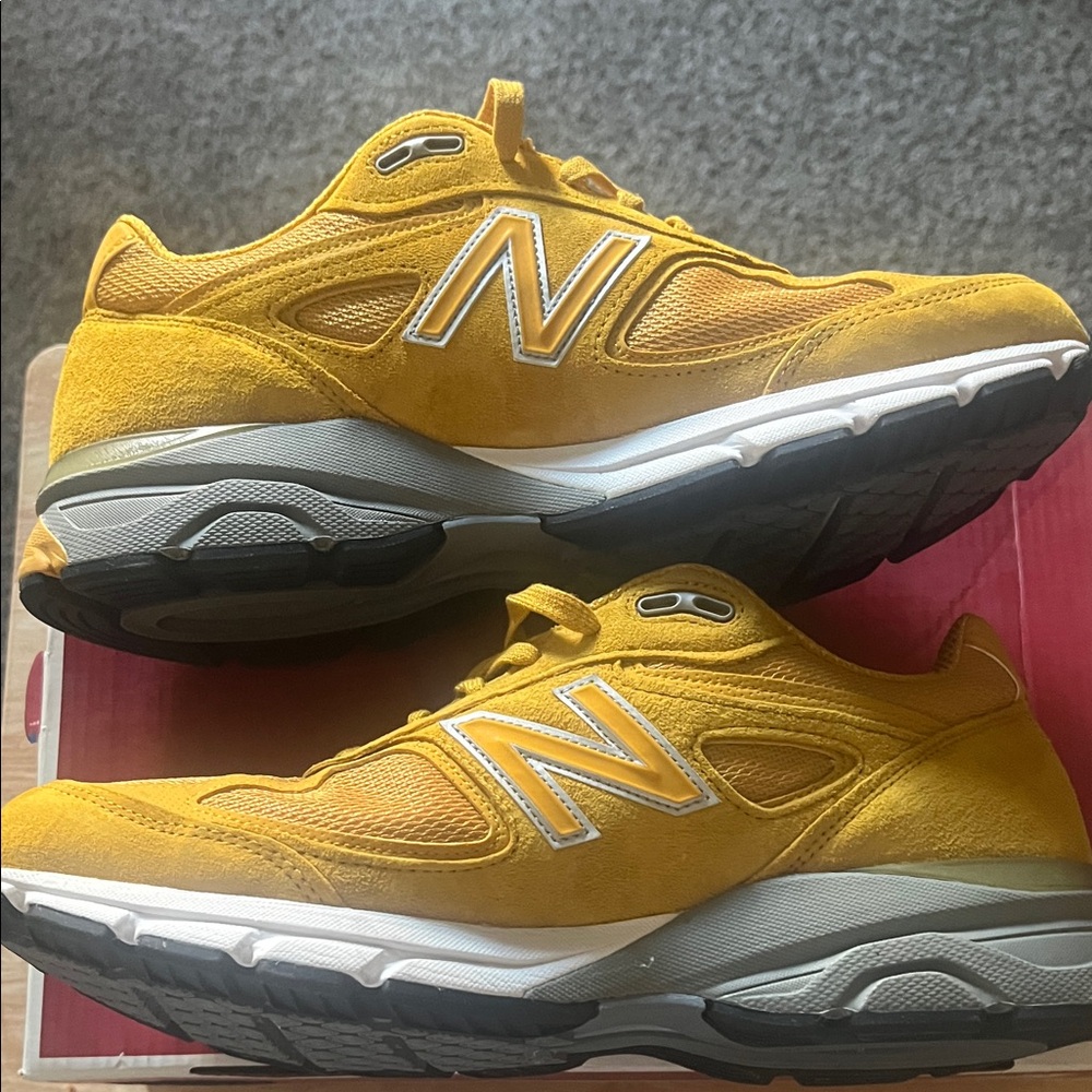 New Balance Men's Mustard Yellow Sneakers - Picture 4 of 6